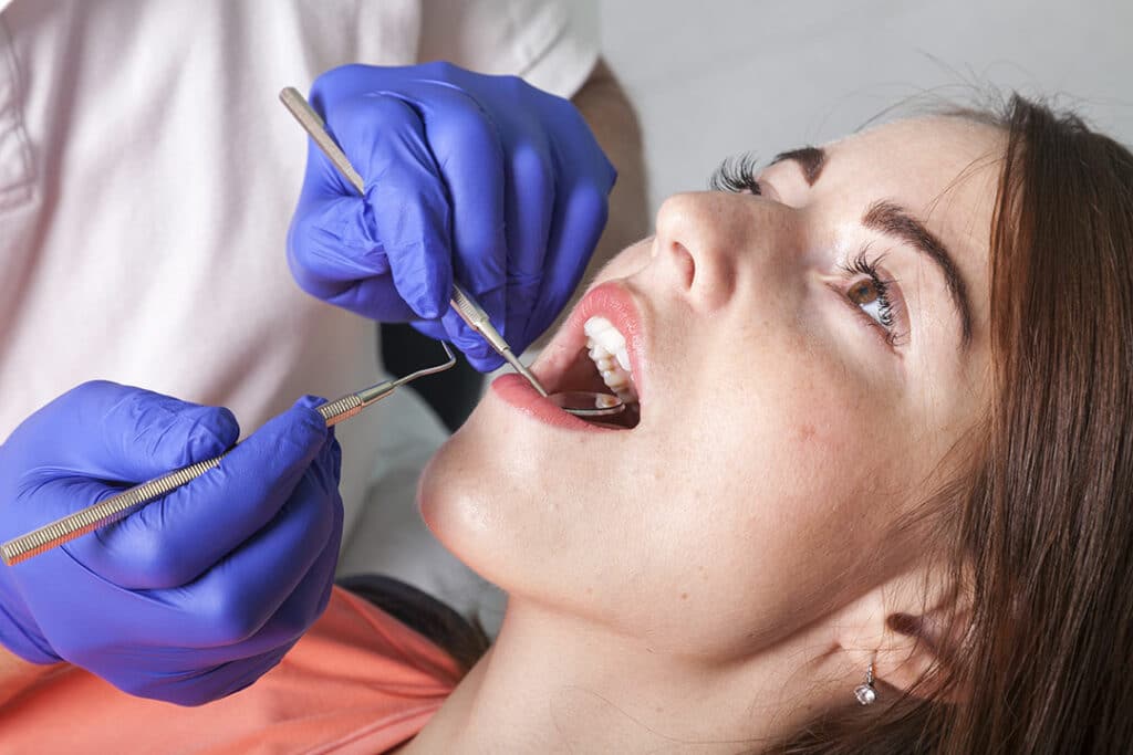 Mejor tratamiento de periodoncia en A Coruña